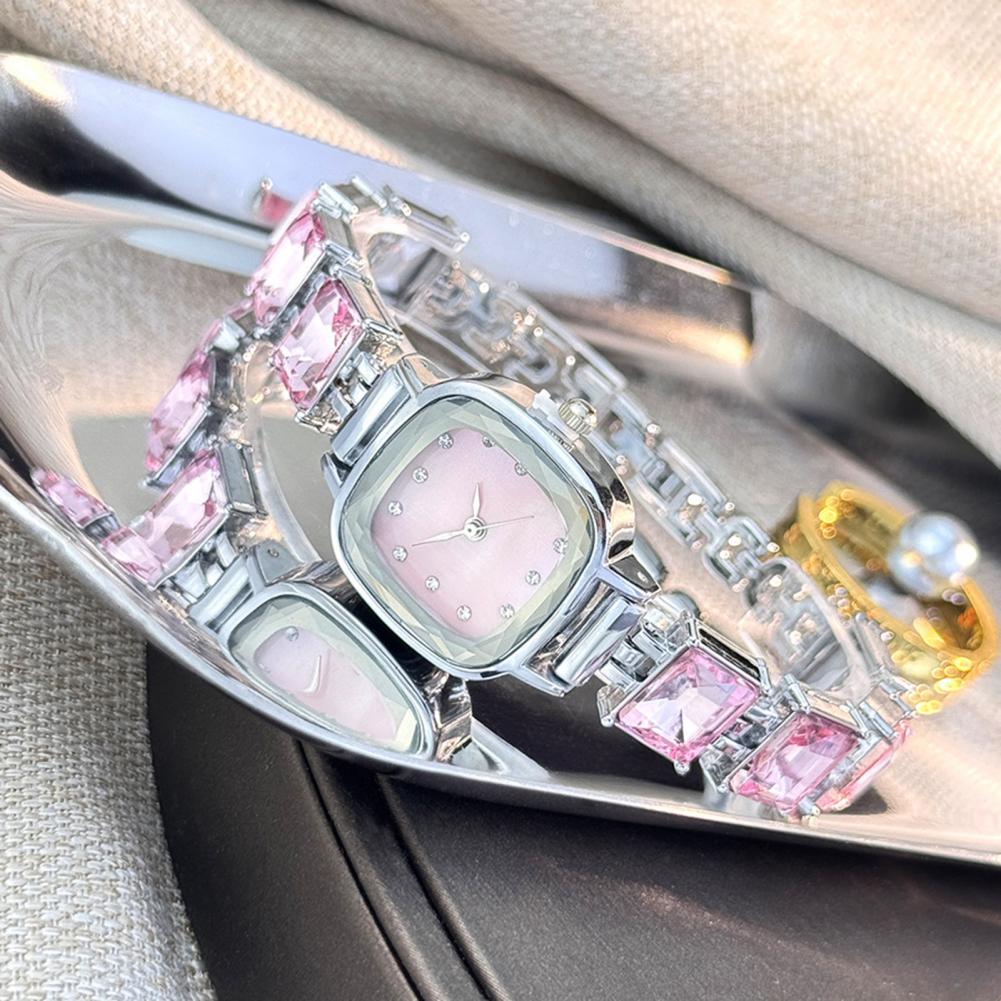 Sparkling Bracelet Watch Squar - Luxury Watch Female ulasan dan harga