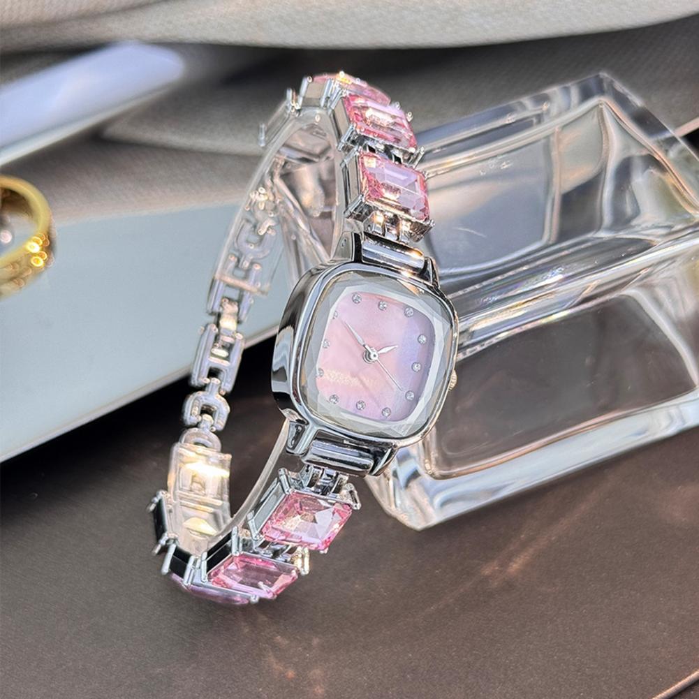 Sparkling Bracelet Watch Squar - Luxury Watch Female ulasan dan harga