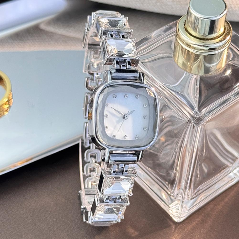 Sparkling Bracelet Watch Squar - Luxury Watch Female ulasan dan harga
