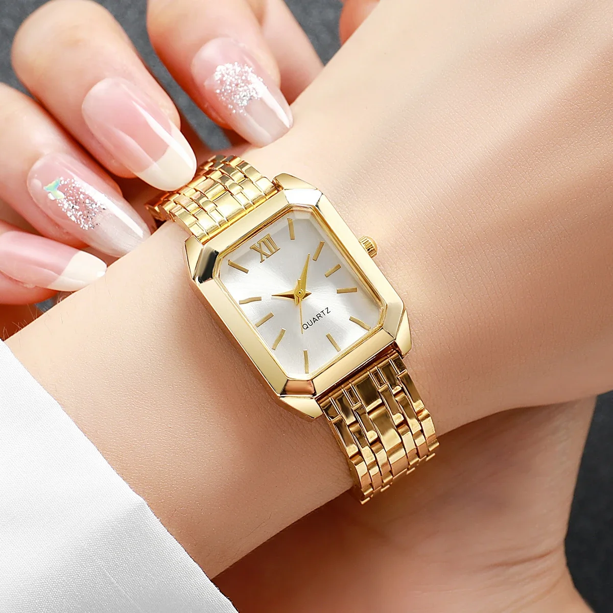 Surprise Blind Box Women Watch - Luxury Watch Women ulasan dan harga